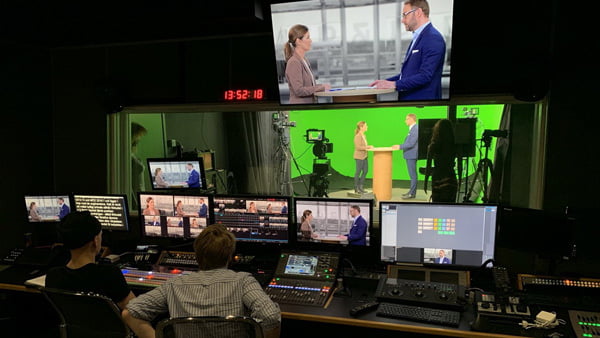 Ikon Aximmetry Broadcast SE Trackless Multi Camera Virtual Studio (NO Tracking) Ikon Aximmetry Broadcast SE Trackless Multi Camera Virtual Studio (NO Tracking)